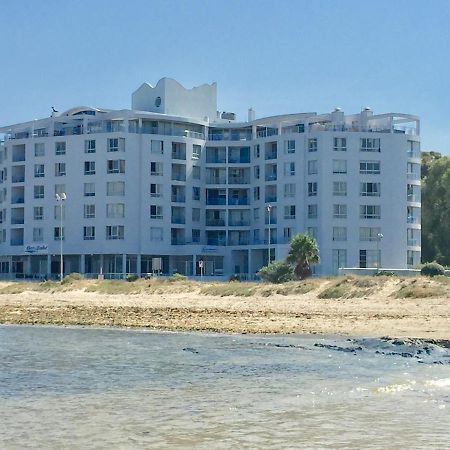 Ocean Breeze Hotel Странд Екстер'єр фото