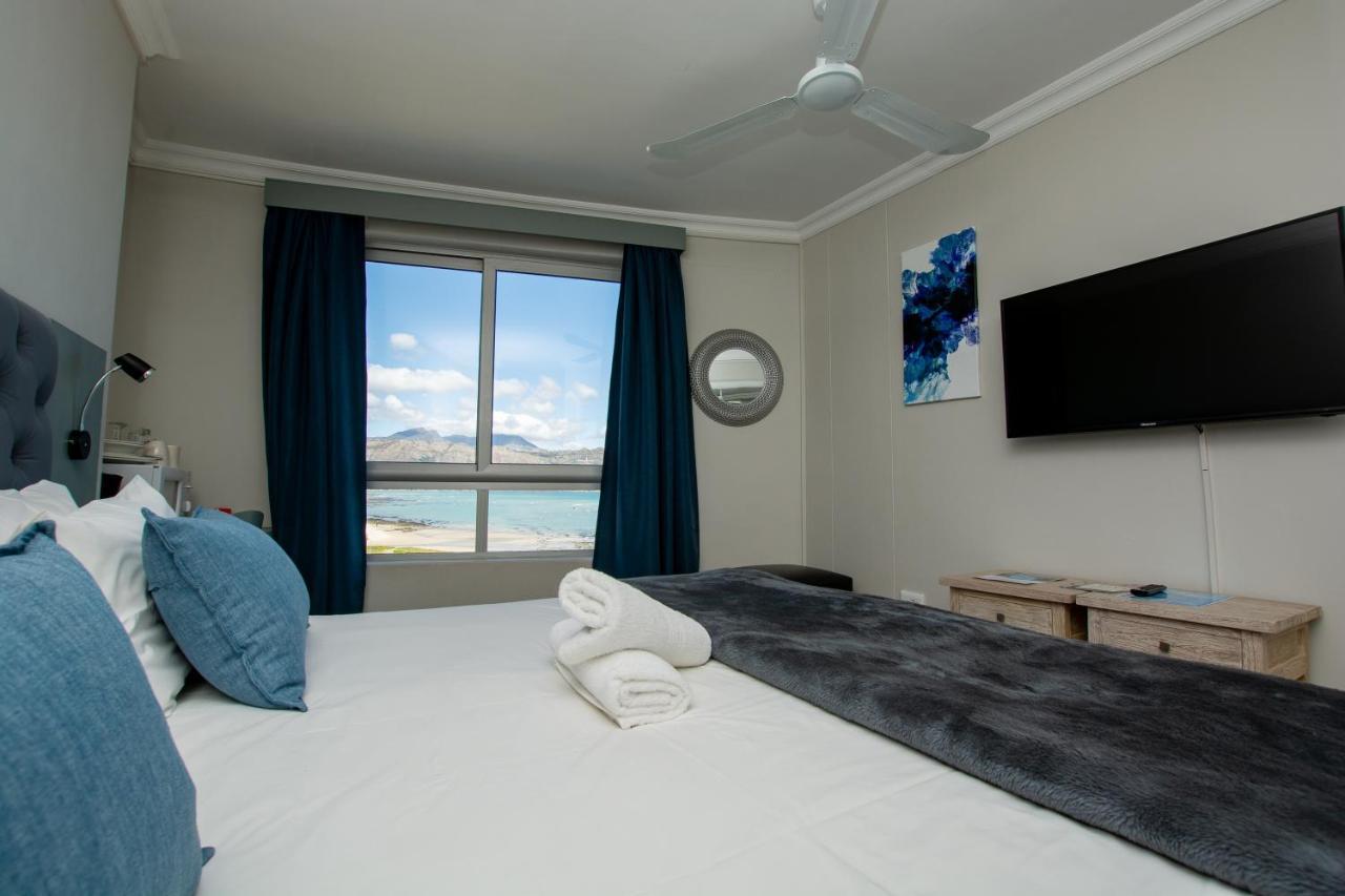 Ocean Breeze Hotel Странд Екстер'єр фото