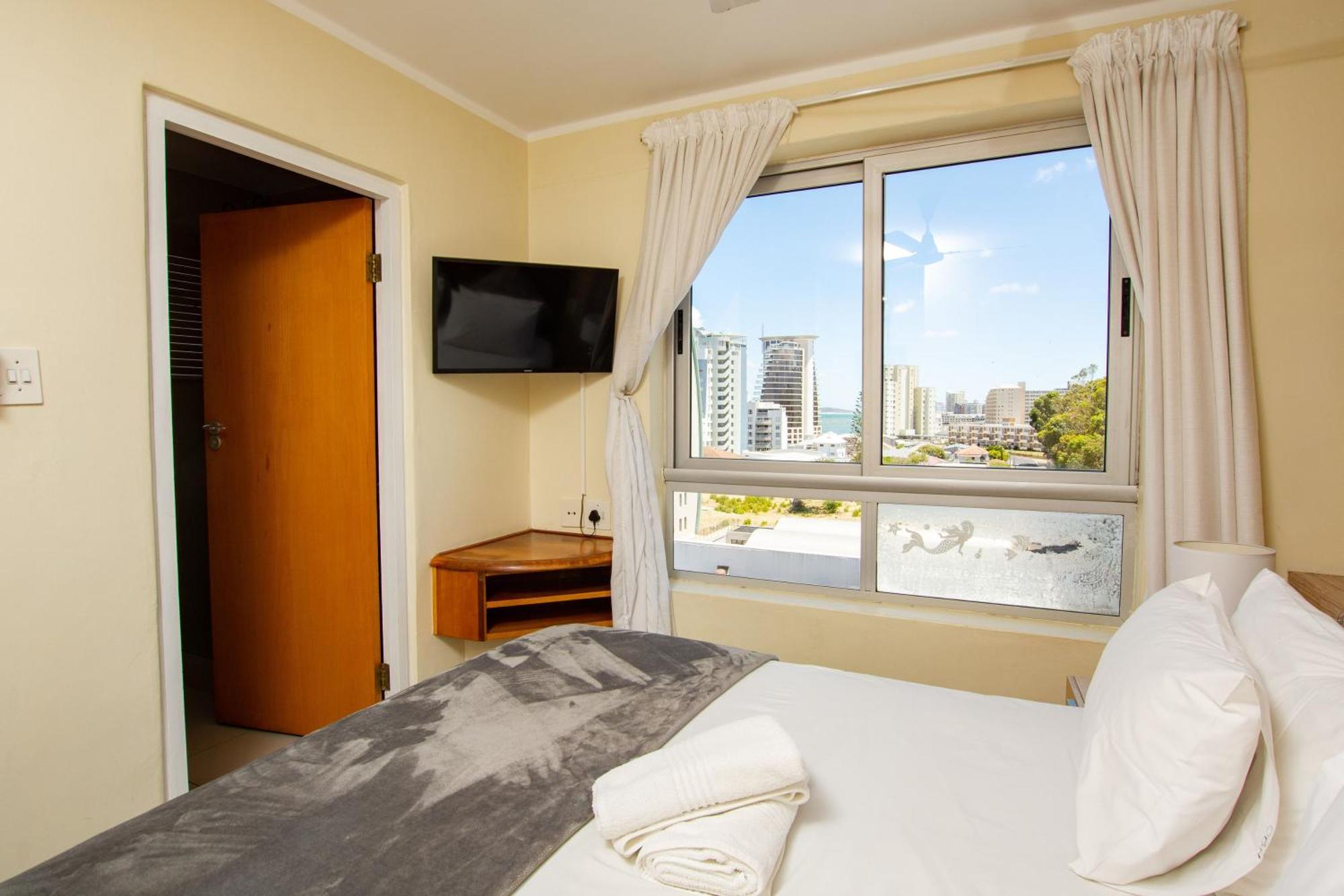 Ocean Breeze Hotel Странд Екстер'єр фото