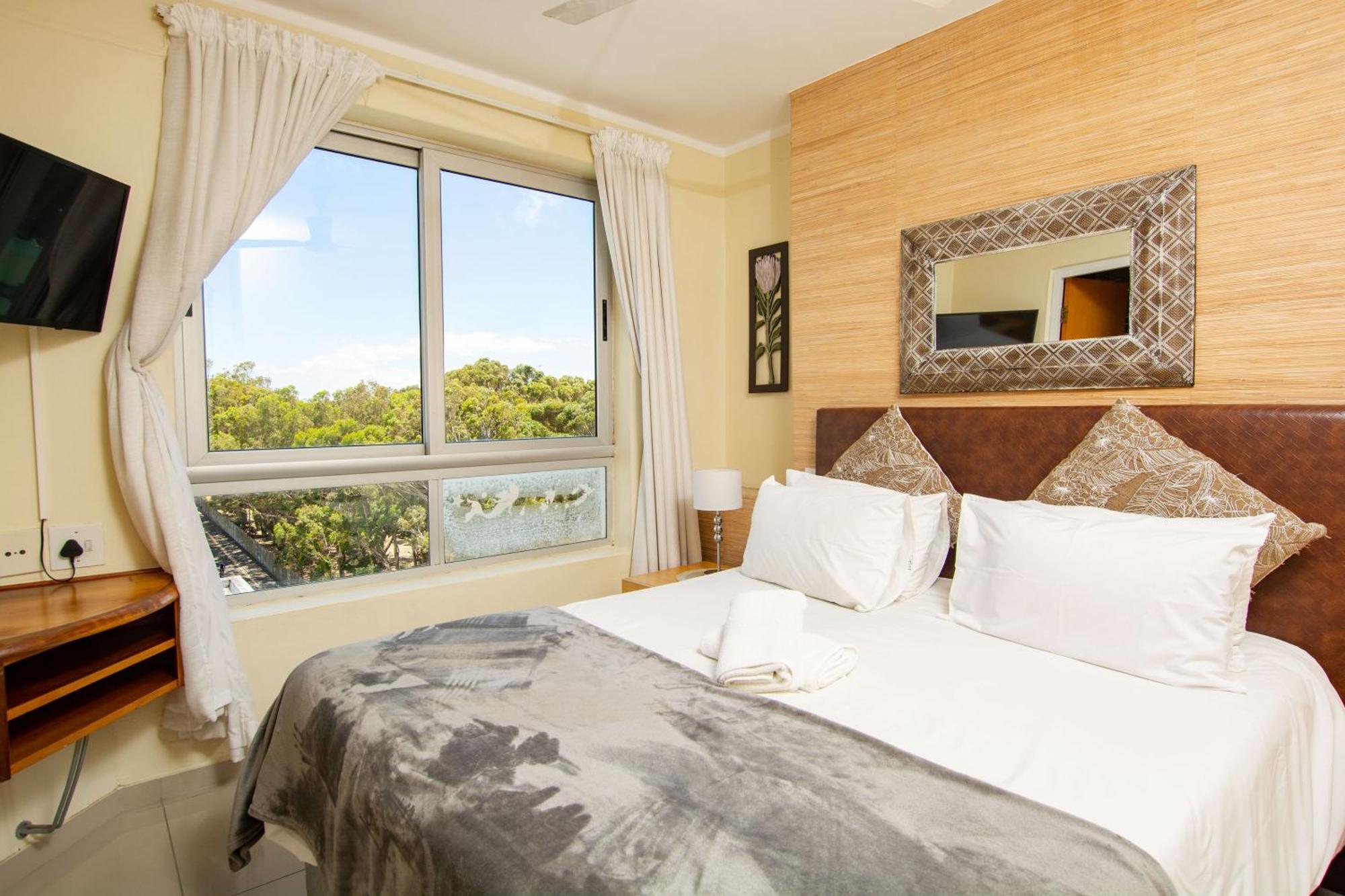 Ocean Breeze Hotel Странд Екстер'єр фото