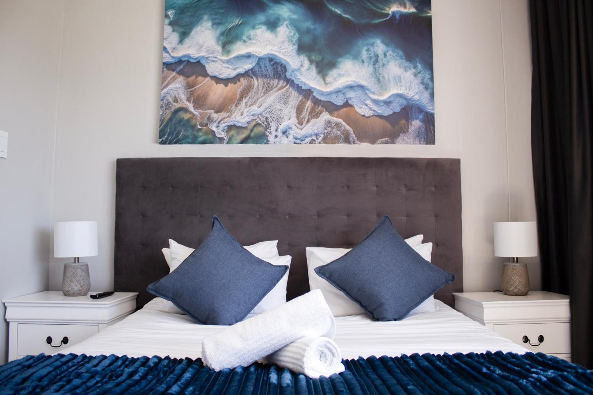 Ocean Breeze Hotel Странд Екстер'єр фото
