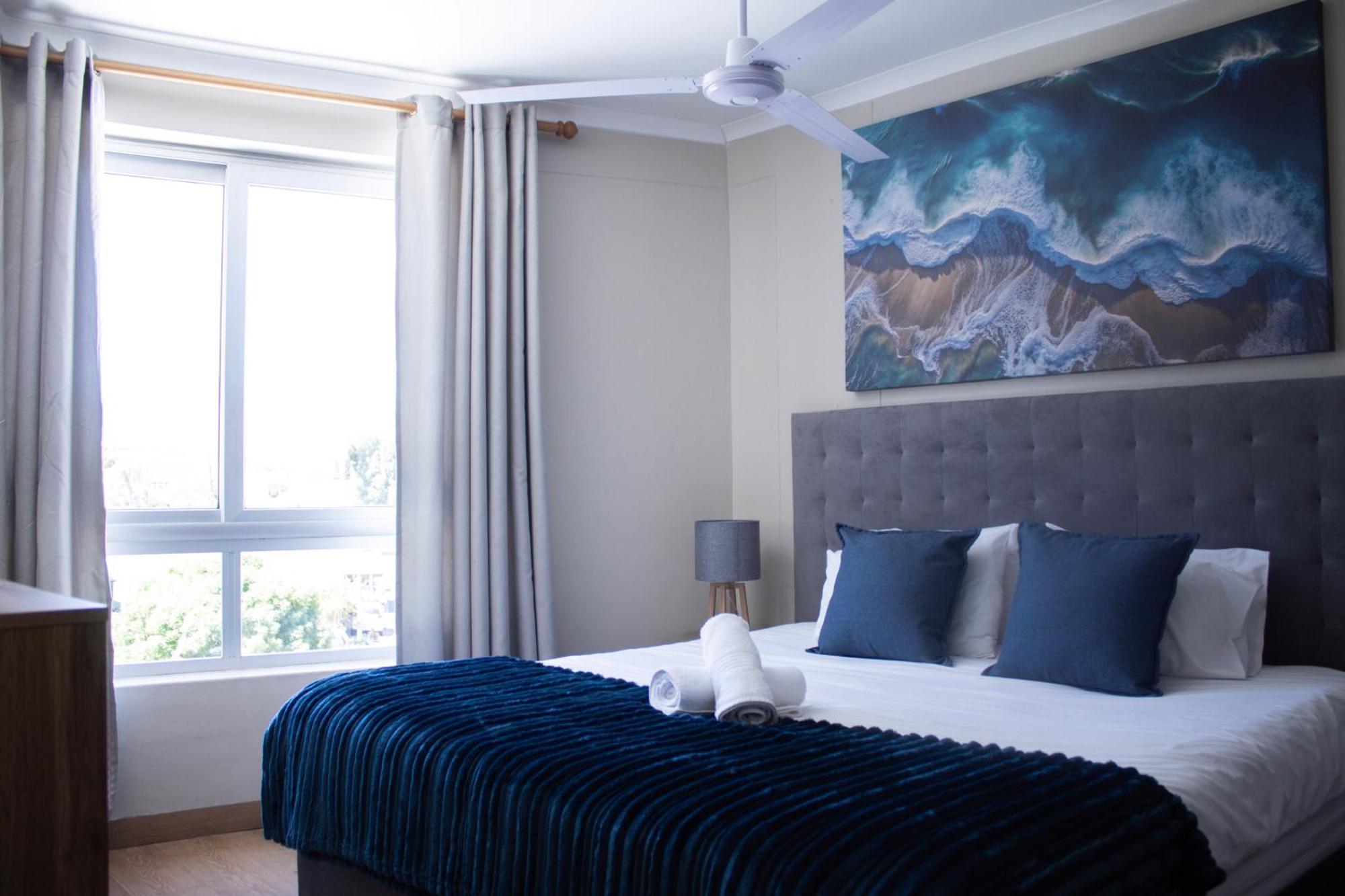 Ocean Breeze Hotel Странд Екстер'єр фото