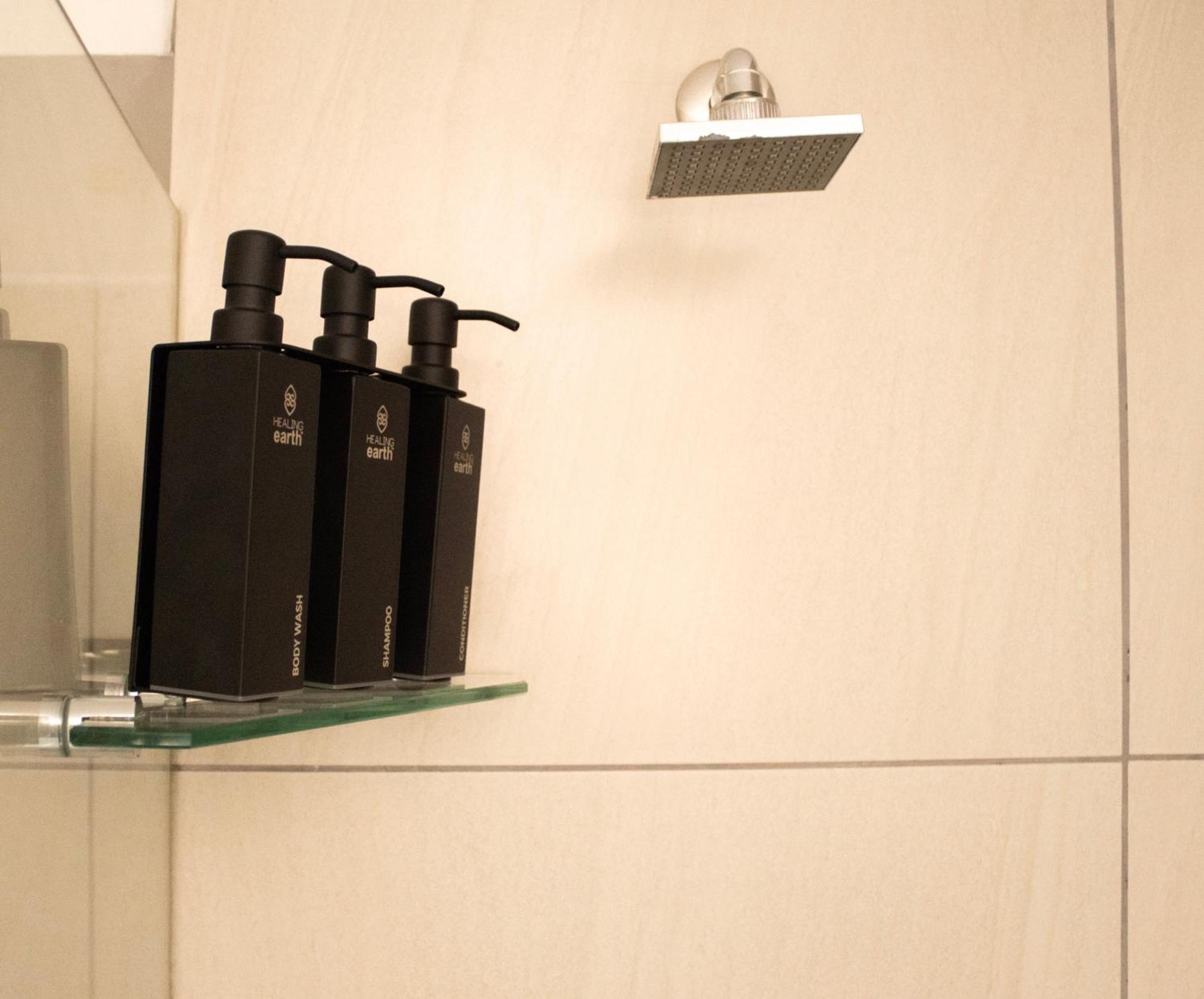 Ocean Breeze Hotel Странд Екстер'єр фото